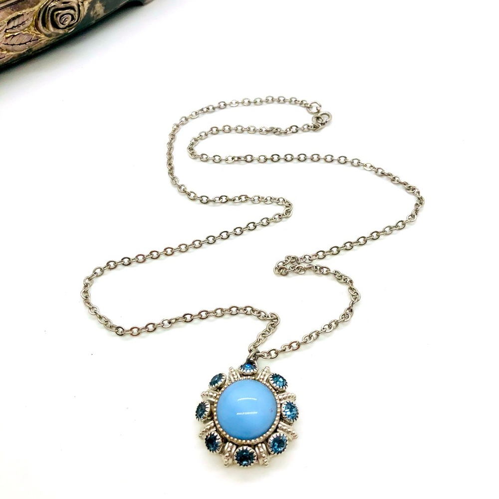 Vintage Blue Rhinestone Pendant Necklace
